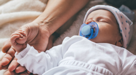 Ein großes Geschenk - eine kleine Zelle. In-Vitro-Fertilisation mit gespendeten Eizellen.